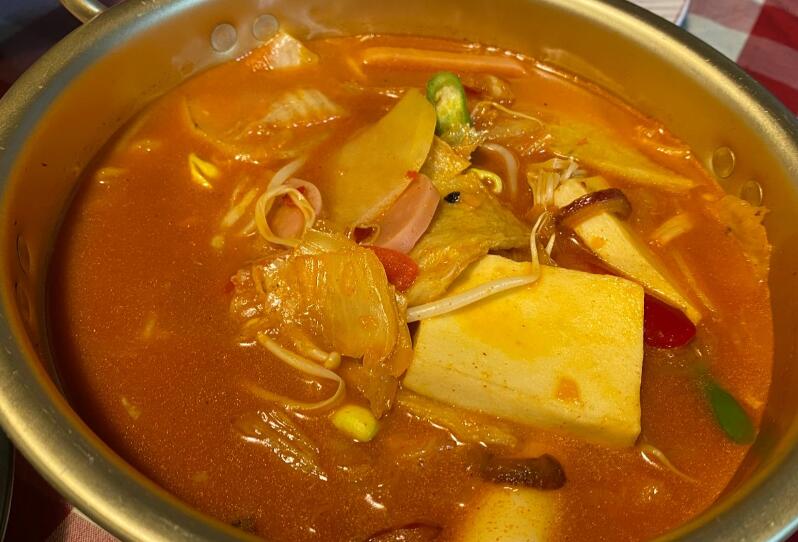 黔東南州食品行業(yè)協(xié)會關(guān)于《凱里酸湯現(xiàn)代工藝加工技術(shù)規(guī)范》團體標準立項的公告